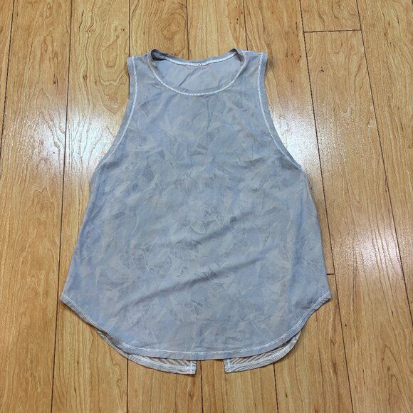 Lululemon Mesh Vent Open Back Tank Top White Gray Athletic Workout Women’s Sz 4? - Picture 1 of 6